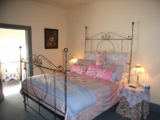 All Saints And Sinners Colonial B&B - Accommodation Gold Coast 2
