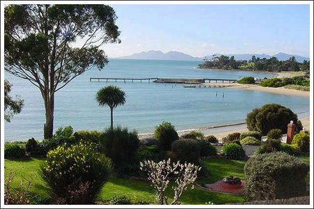 Amos House  & Swansea  Villas - Accommodation Gold Coast 0
