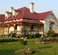 Cambridge House - Accommodation Gold Coast