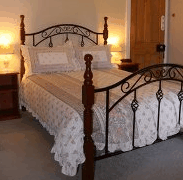 Cambridge House - Accommodation Gold Coast 3