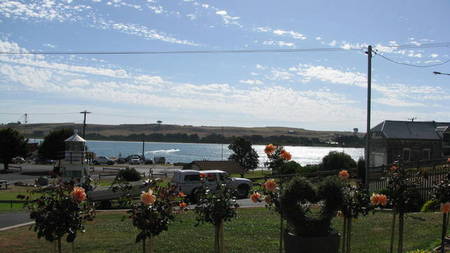 On The Terrace - Accommodation Gold Coast 1