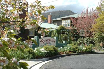 Rosie's Inn - Accommodation Gold Coast 0
