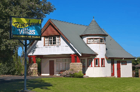 Riverfront Motel & Villas - Accommodation Gold Coast 3