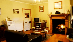Crabtree House Heritage Suites - Accommodation Gold Coast