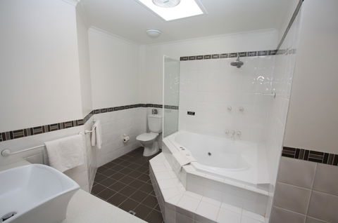 Peninsula Nelson Bay - Accommodation Gold Coast 4