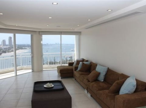 Ocean Sands Resort - Accommodation Gold Coast 1