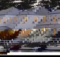 Oscars Waterfront Boutique Hotel - Gold Coast 4U