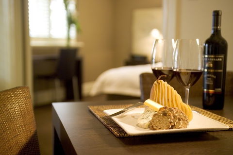 The Louise - Accommodation Gold Coast 5