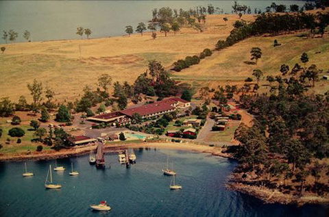 Eastcoast Central Watersedge Resort - Accommodation Gold Coast 0