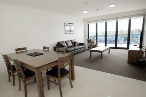 Banna Suites - Accommodation Gold Coast 0