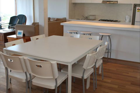 Shackago - Accommodation Gold Coast 2