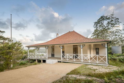 Hilltop Cottage - Accommodation Gold Coast 0