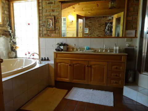 Whistle Stopover - Accommodation Gold Coast 9