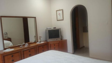 Gaerwood Bed Breakfast - Accommodation Gold Coast 5