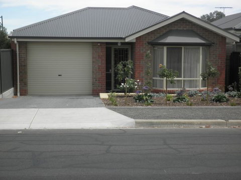 C&C's Bed And Breakfast - Accommodation Gold Coast 1