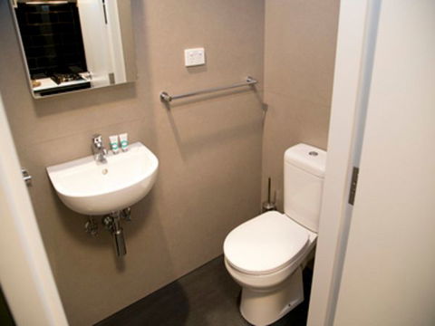 Abercombie Student Accommodation (Summer) - Accommodation Gold Coast 6