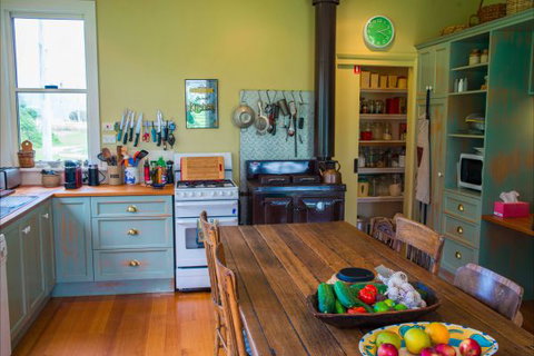 Baileys Lane - Accommodation Gold Coast 5