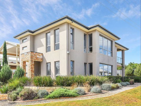 BEAUMONT HOUSE - Accommodation Gold Coast 0