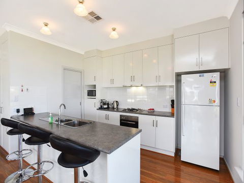 BEAUMONT HOUSE - Accommodation Gold Coast 4