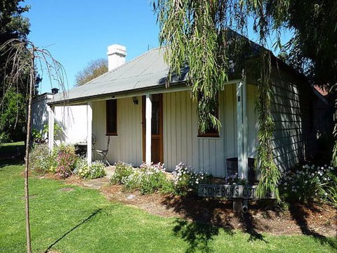 Cameron's Cottage - Accommodation Gold Coast 0