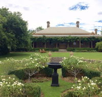 Clifton House and Gardens Farm Stay Accommodation - Gold Coast 4U