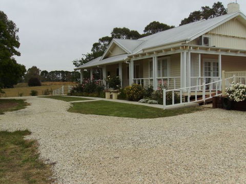 Daisyburn Homestead - Accommodation Gold Coast 2