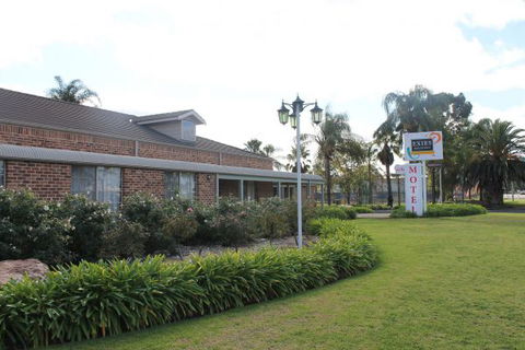 Exies Bagtown Motel - Accommodation Gold Coast 0