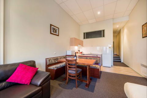 Falls Creek Country Club - Accommodation Gold Coast 7