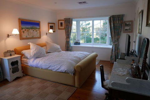 Fernhill Chestnut Farm - Gold Coast 4U 9