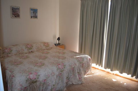Hillview - Accommodation Gold Coast 2