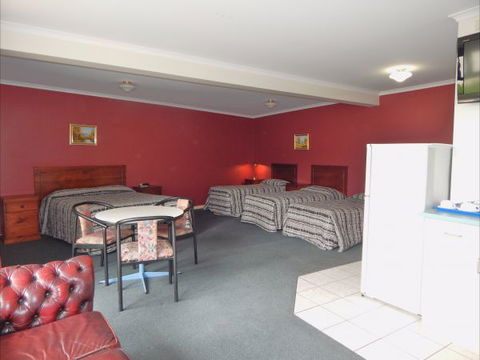 Jacksons Motor Inn - Accommodation Gold Coast 5