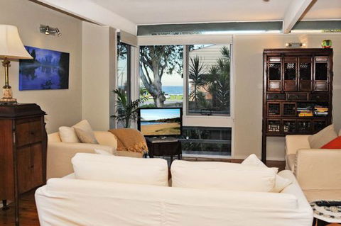 Jones Beach Haven - Accommodation Gold Coast 1