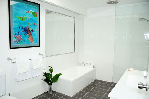 Jones Beach Haven - Accommodation Gold Coast 3
