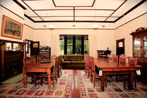 Lochinver Farm Homestead And Cottages - Accommodation Gold Coast 2