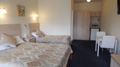 Jacksons Motor Inn - Accommodation Gold Coast 11