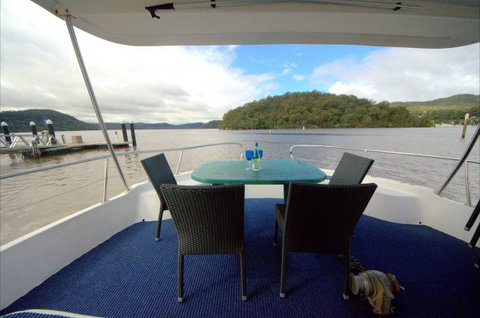 Luxury Afloat Hawkesbury River And Brooklyn - Accommodation Gold Coast 0
