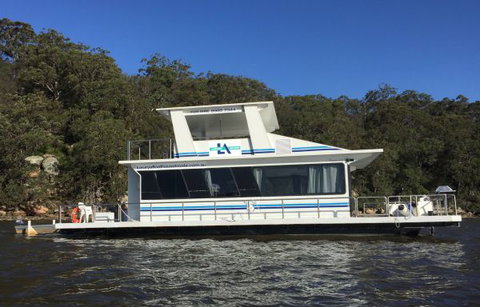 Luxury Afloat Hawkesbury River And Brooklyn - Accommodation Gold Coast 3