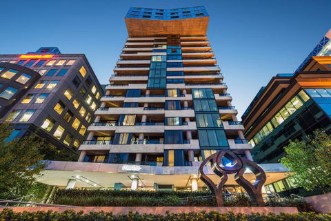 Mantra St Kilda Road - Accommodation Gold Coast 1