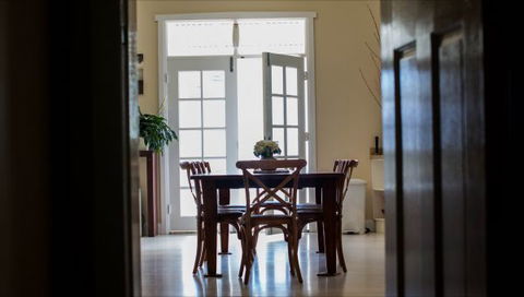 Merewether Beach House B And B - Accommodation Gold Coast 3
