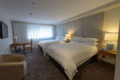 Miramare Gardens Boutique Accommodation - Gold Coast 4U 3