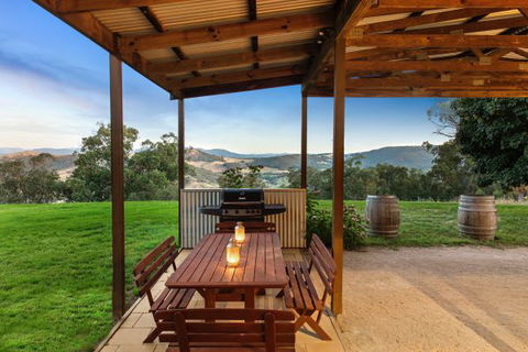 Mt Bellevue Lodge - King Valley - Accommodation Gold Coast 9