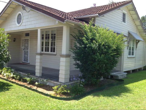 Paterson House - Accommodation Gold Coast 0