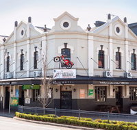 Pedens Hotel - Accommodation Gold Coast