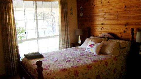 Peppertree Cottage - Accommodation Gold Coast 2