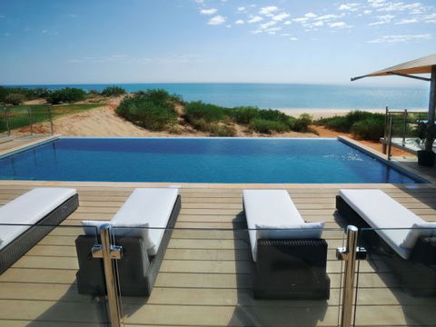 Ramada Eco Beach Resort, Broome - Gold Coast 4U 1