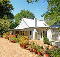 Sefton Cottage - Accommodation Gold Coast