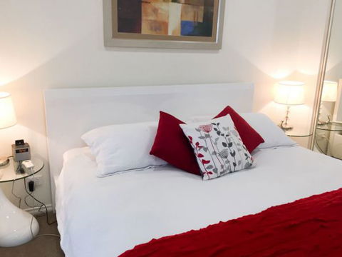 Studio 18 - Accommodation Gold Coast 0