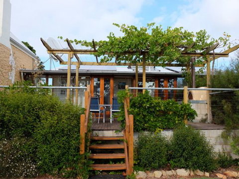 The Old Drik Drik Schoolhouse Retreat - Accommodation Gold Coast 1