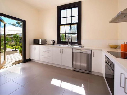 The Scout Hall - Accommodation Gold Coast 4