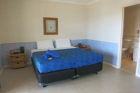 The Sunset - Accommodation Gold Coast 2